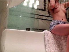 19 years aged college stunner home shower (FULL VIDEO) [1080P HD]
