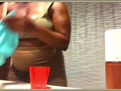 Ebony mom black tits Howto handexpress breastmilk during engorgement phase