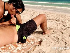 Bj on the public beach - risky cumshot with people close by