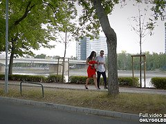 Honey demon & Raul Costa take turns fucking foot in public frenzy - Only3x GoldDigger scene