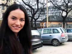 Brunette brune, Tir de sperme, Faciale, Hd, De plein air, Public, Réalité, Nénés