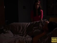 Excited boy fucks stepsister instead of sleeping