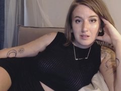 Gros seins, Rondelette, Fétiche, Masturbation, Pov, Cheveux courts