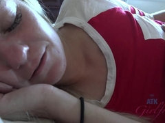 Amateur, Sucer une bite, Faciale, Orgasme, Petite femme, Pov, Rasée, Mouillée