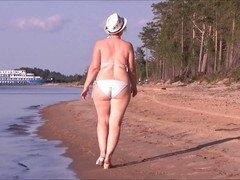 Strand, Stor stjärt, Bikini, Blottande, Milf, Mamma, Offentlig