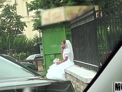 結婚, 浮気者, 顔射, Hd, 下着, オマンコ, スカートのぞき, 結婚式