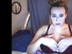 plumper cougar inhale blowjob on webcam