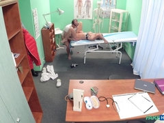 Amateur, Médecin, En levrette, Doigter, Infirmière, Pov, Chatte, Uniforme