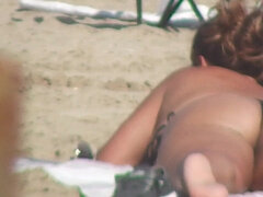 Amateur, Gros cul, Gros seins, Fait maison, Masturbation, Seins naturels, Public, Voyeur