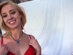 Bikini, Blonde, Sucer une bite, Mignonne, Nue  à poil, Petite femme, Adolescente, Nénés