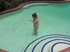 Petite teen Mira Monroe Poolside BTS Pussy Rubbing