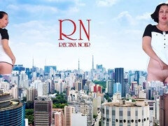 Giantess Regina Noir confidently struts through the city without underwear, towering like King Kong!