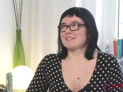 Nerdy chubby girl hot solo video