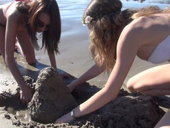 A double beach date with Alison Faye and Janice Griffith