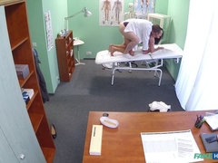 Engañando, Médico, Pajear, Oficina, Coño, Anilingus, Uniforme, Voyeur